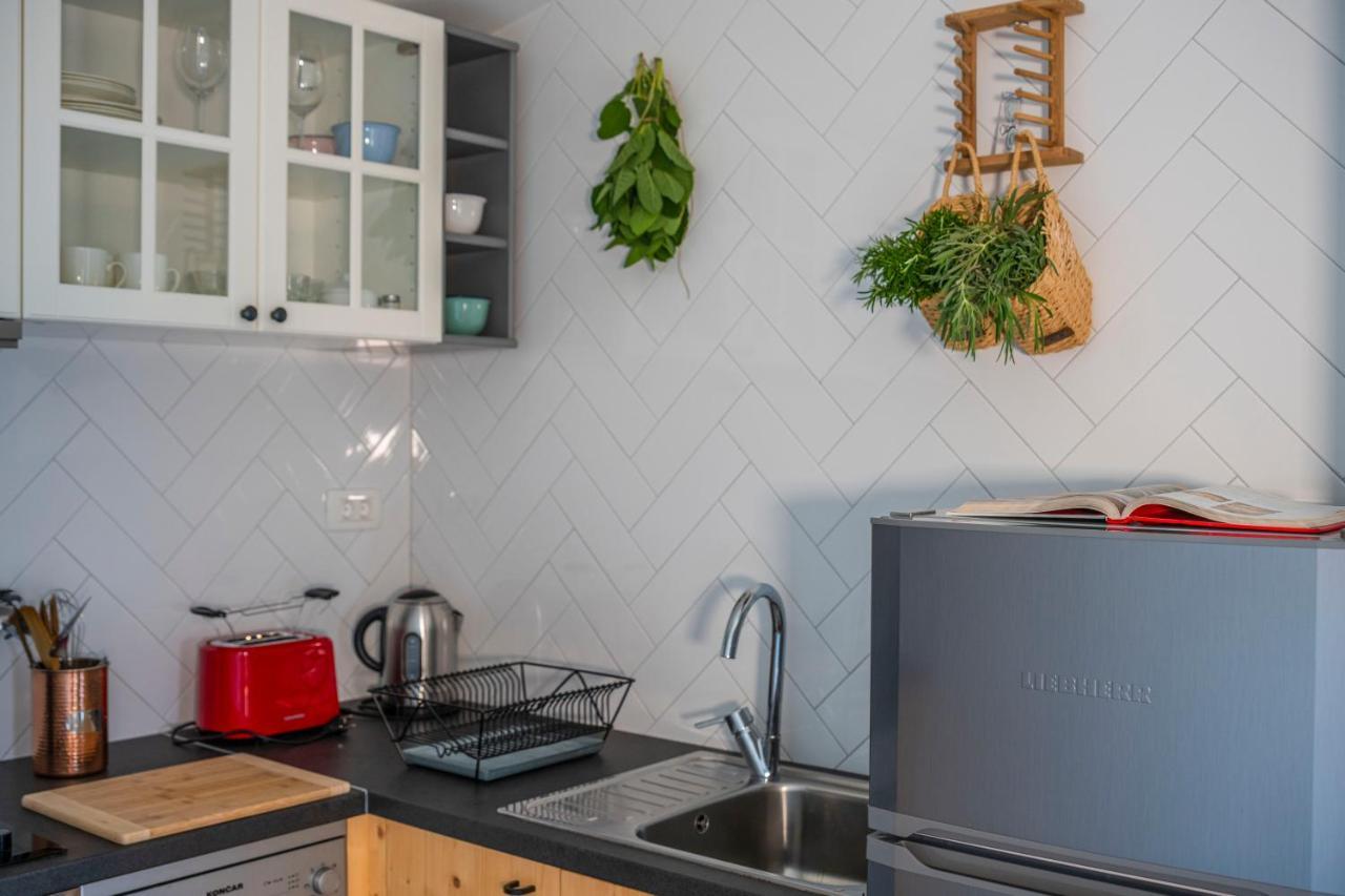 Charming Tale Apartments Modun19 Пировац Екстериор снимка