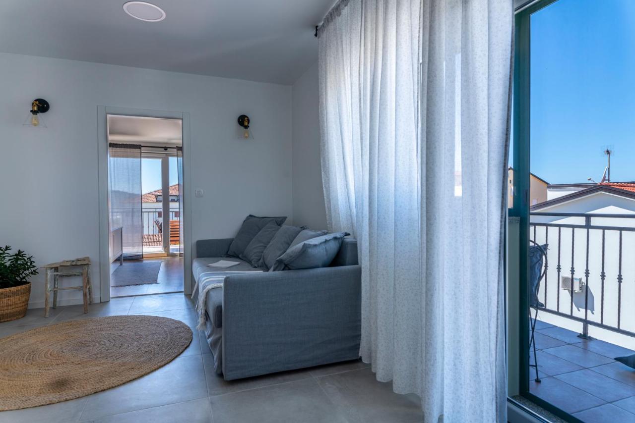 Charming Tale Apartments Modun19 Пировац Екстериор снимка