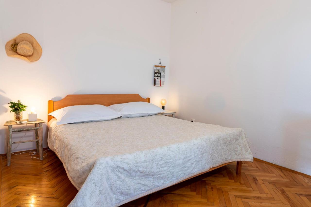 Charming Tale Apartments Modun19 Пировац Екстериор снимка
