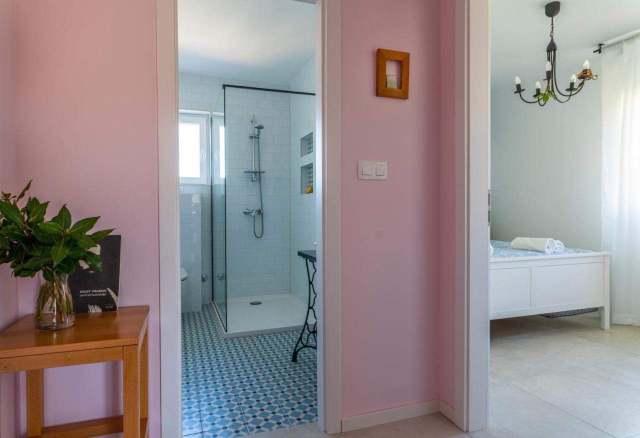 Charming Tale Apartments Modun19 Пировац Екстериор снимка