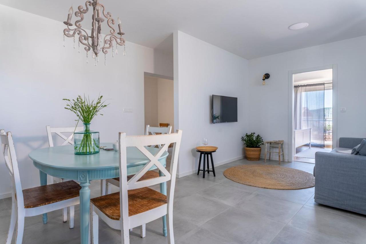 Charming Tale Apartments Modun19 Пировац Екстериор снимка